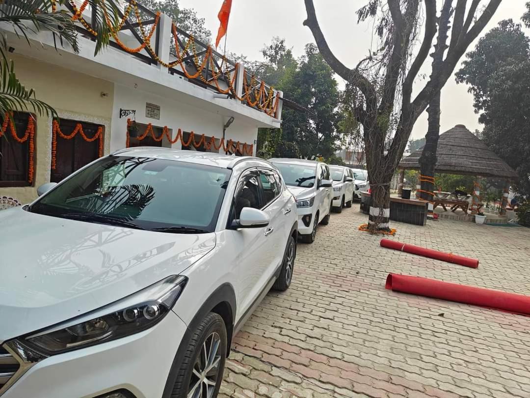 Shobhayan Inn, Airport Railway Station Pickup Free Ayodhya Екстериор снимка